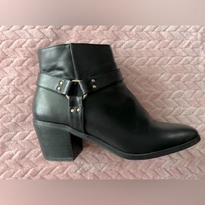 F21 harness moto bootie
